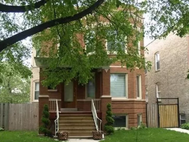 3BR House for Rent in Chicago, IL