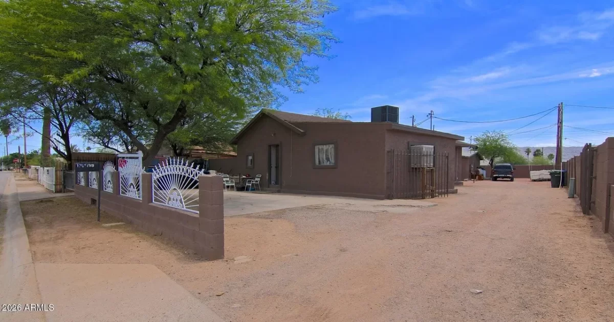5BR House for Sale in Phoenix, AZ
