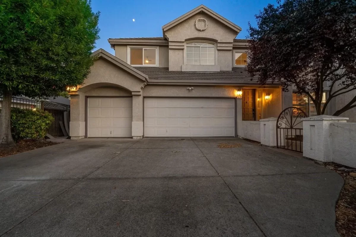 5BR House for Sale in Campbell, CA