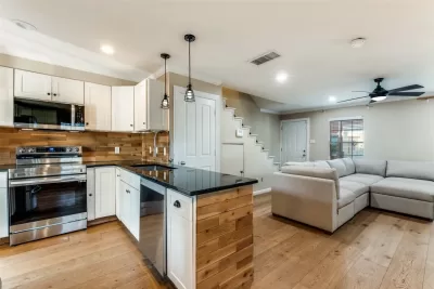 2BR Condo for Rent in Dallas, TX