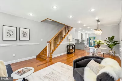 5BR Townhouse for Sale in Philadelphia, PA