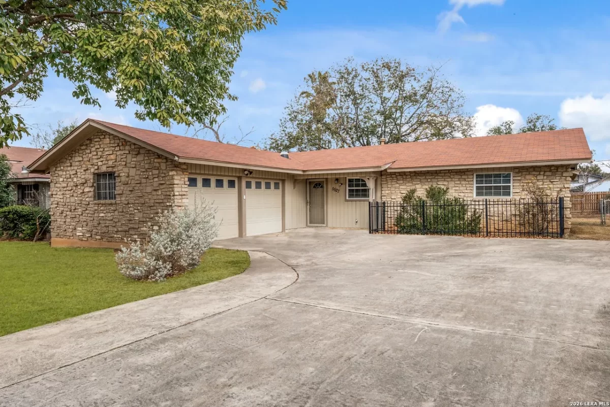 3BR House for Sale in San Antonio, TX