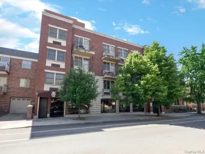 1BR Condo for Sale in Astoria, NY