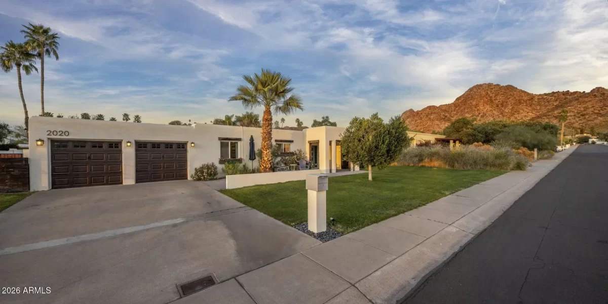5BR House for Sale in Phoenix, AZ
