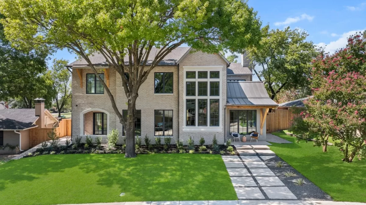 5BR House for Sale in Dallas, TX
