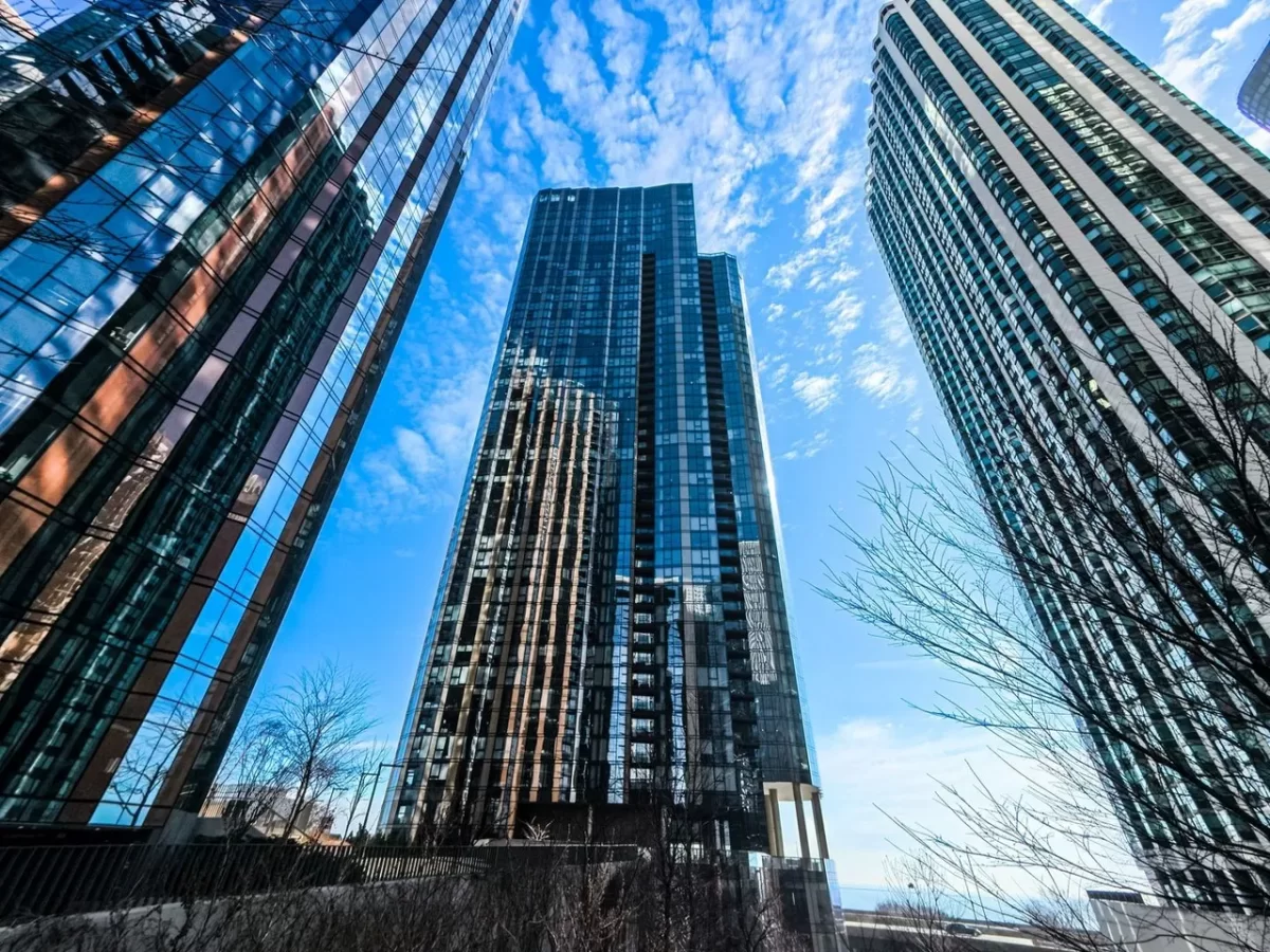 1BR Condo for Sale in Chicago, IL