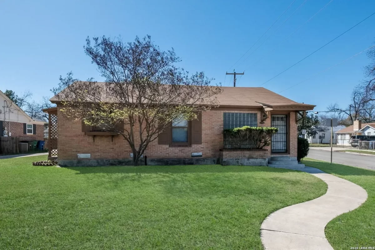 3BR House for Sale in San Antonio, TX
