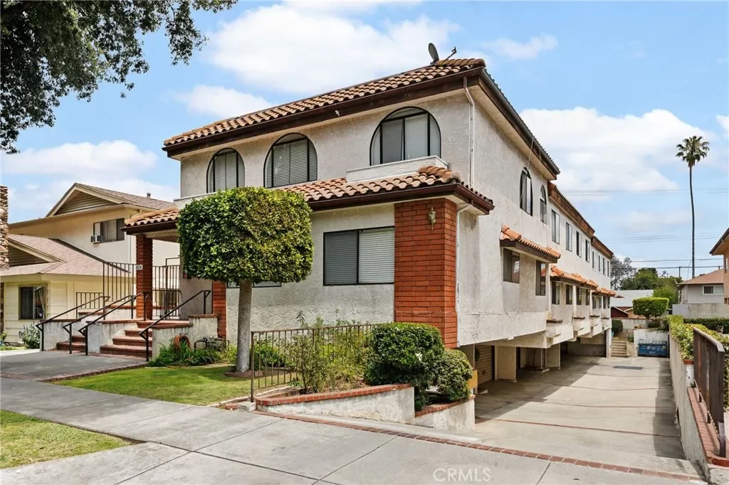 3BR Condo for Sale in Alhambra, CA
