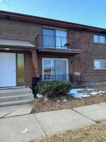 2BR Condo for Sale in Chicago, IL