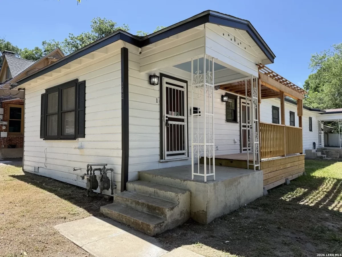 2BR House for Rent in San Antonio, TX
