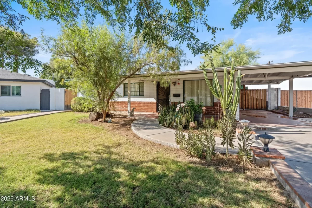 4BR House for Sale in Phoenix, AZ