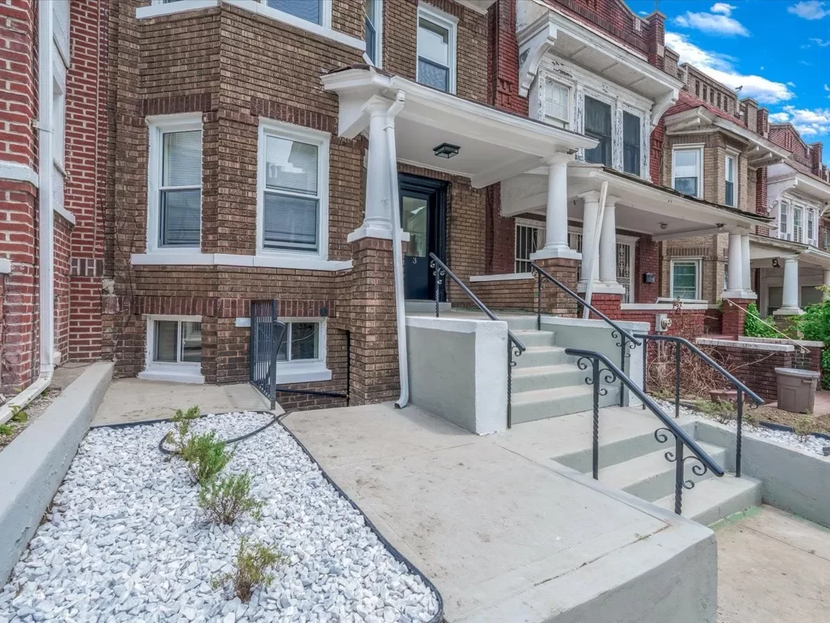 4BR Townhouse for Sale in Brooklyn, NY