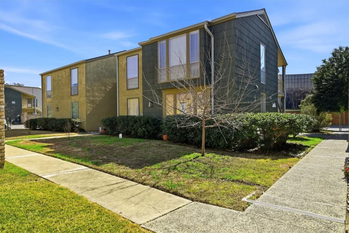 2BR Condo for Sale in San Antonio, TX