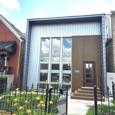 4BR House for Sale in Chicago, IL