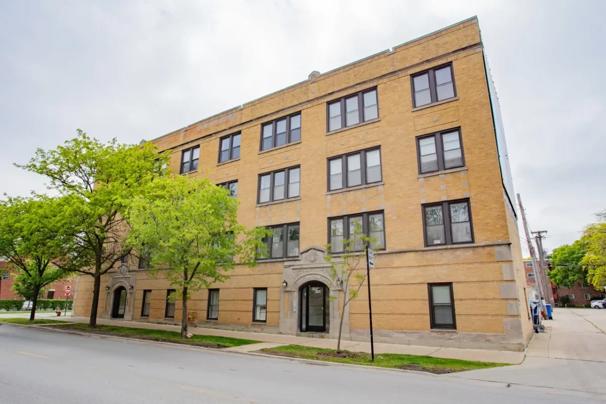 2BR Condo for Rent in Chicago, IL