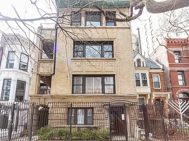 3BR House for Rent in Chicago, IL