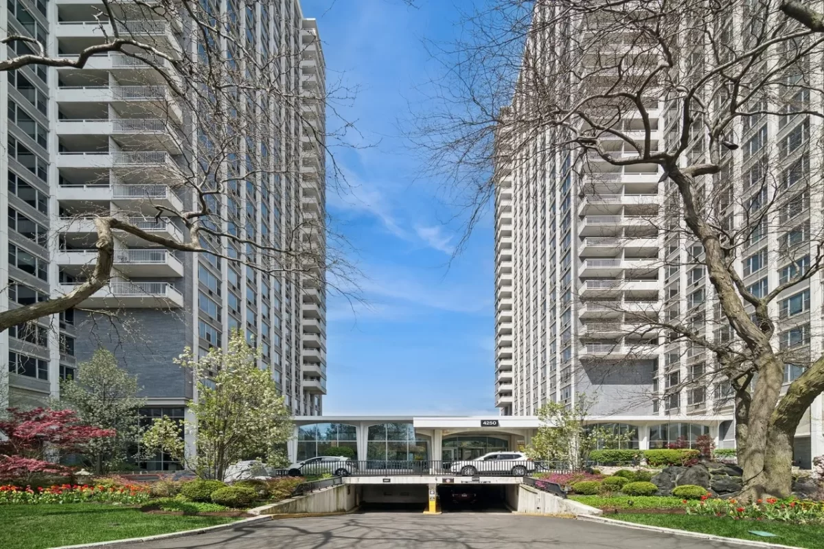 Condo for Rent in Chicago, IL