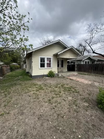 3BR House for Sale in San Antonio, TX