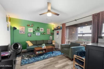 2BR Condo for Sale in Phoenix, AZ