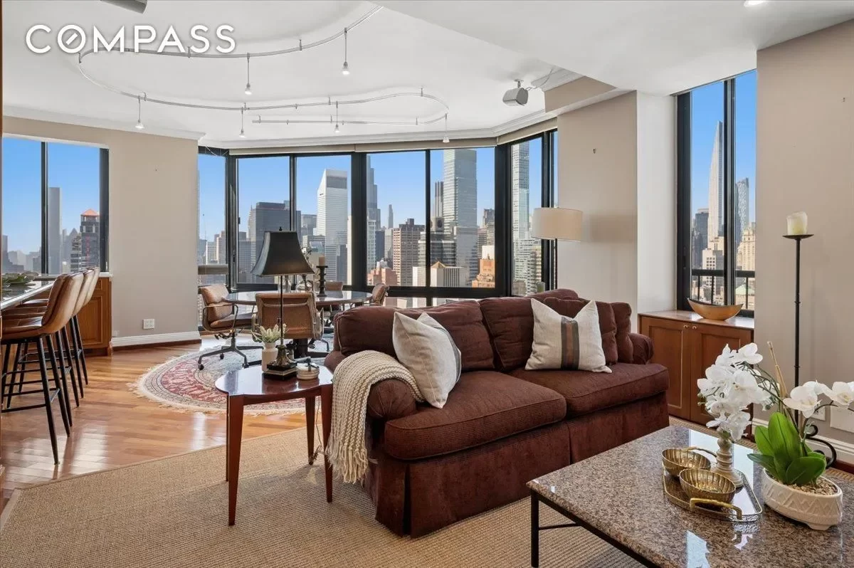 4BR Condo for Sale in Manhattan, NY