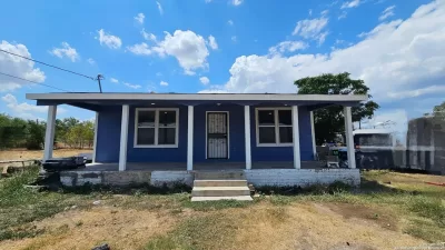 2BR House for Sale in San Antonio, TX