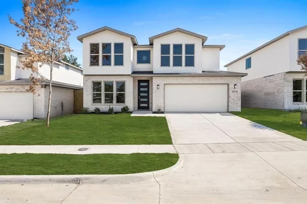 4BR House for Sale in Dallas, TX