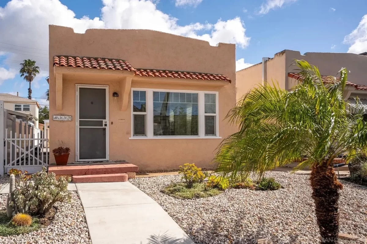 2BR House for Sale in San Diego, CA