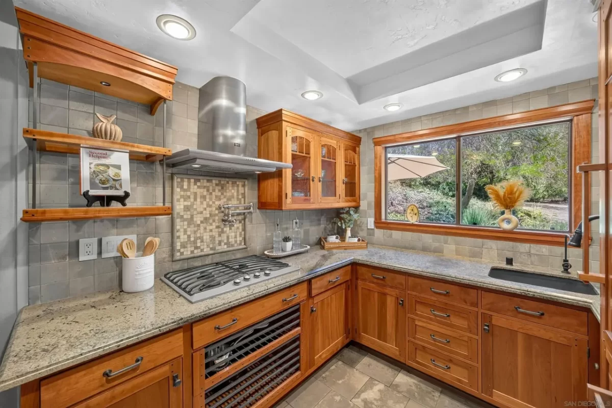 3BR Townhouse for Sale in San Diego, CA