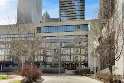3BR Condo for Sale in Chicago, IL