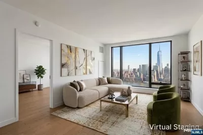 2BR Condo for Sale in Jersey City, NJ
