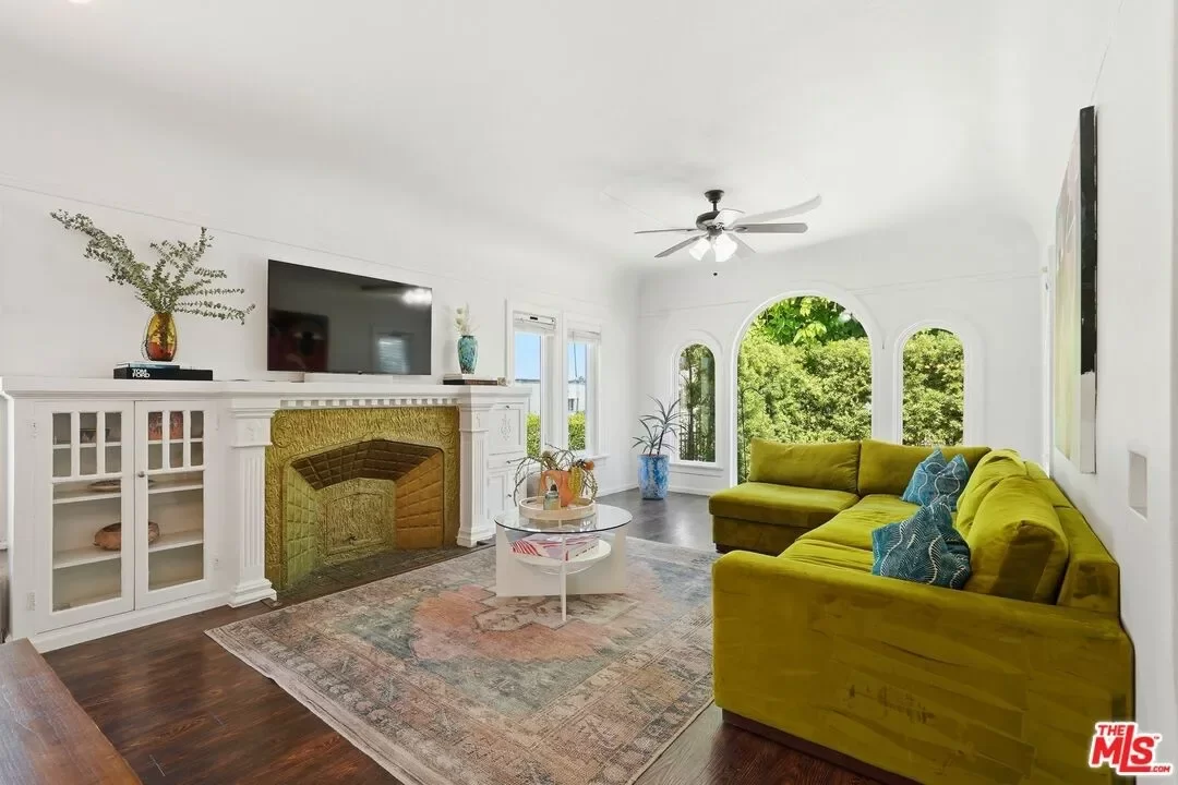3BR House for Sale in Los Angeles, CA