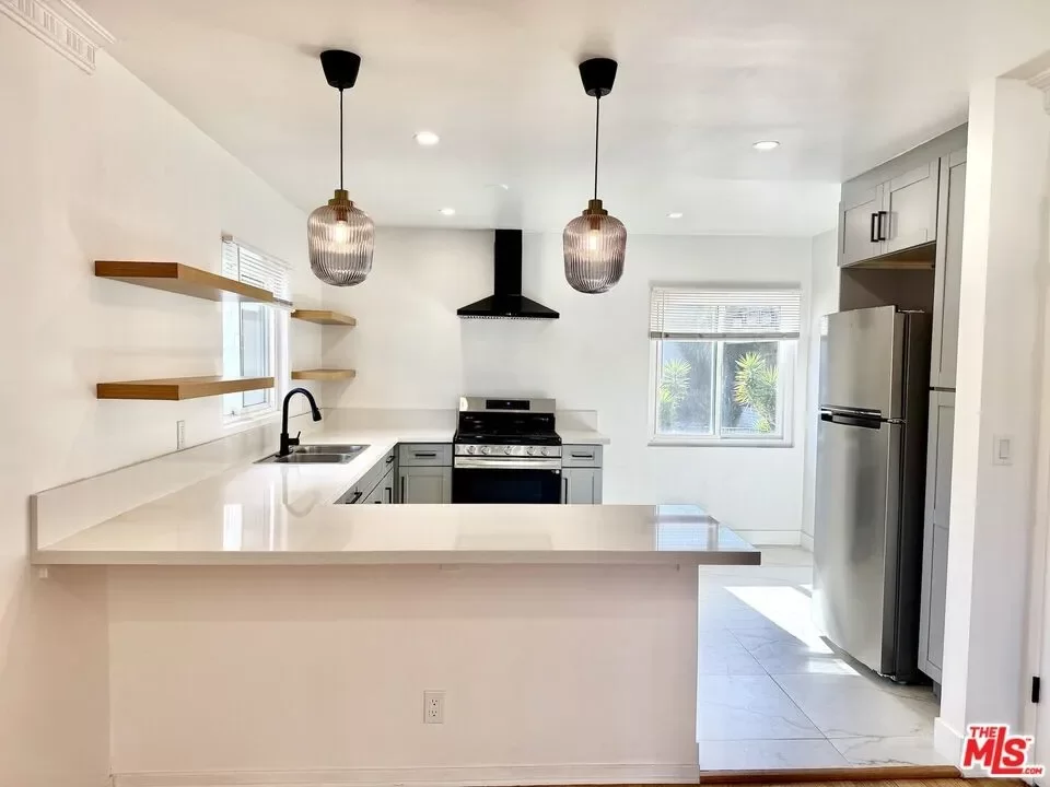 1BR Townhouse for Rent in Los Angeles, CA