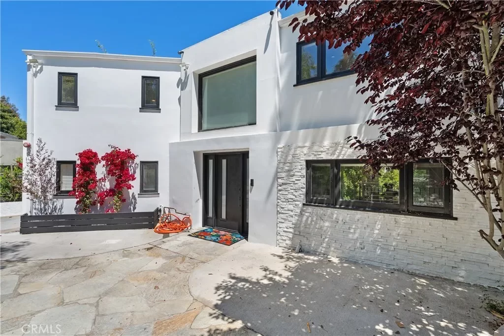 3BR House for Sale in Los Angeles, CA
