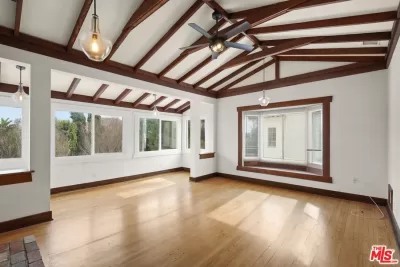 2BR House for Rent in Los Angeles, CA