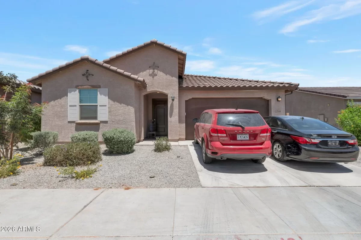 4BR House for Sale in Phoenix, AZ