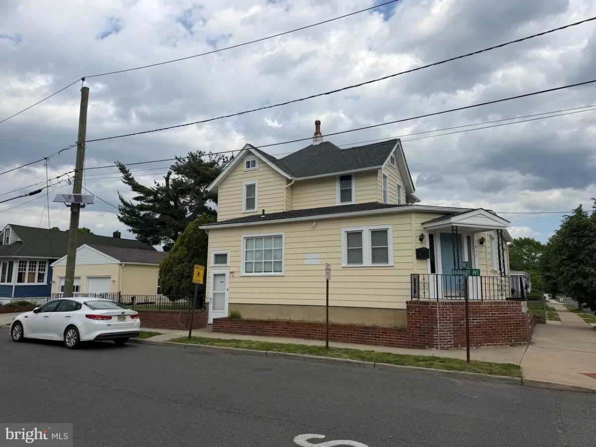 3BR House for Sale in Gloucester City, NJ
