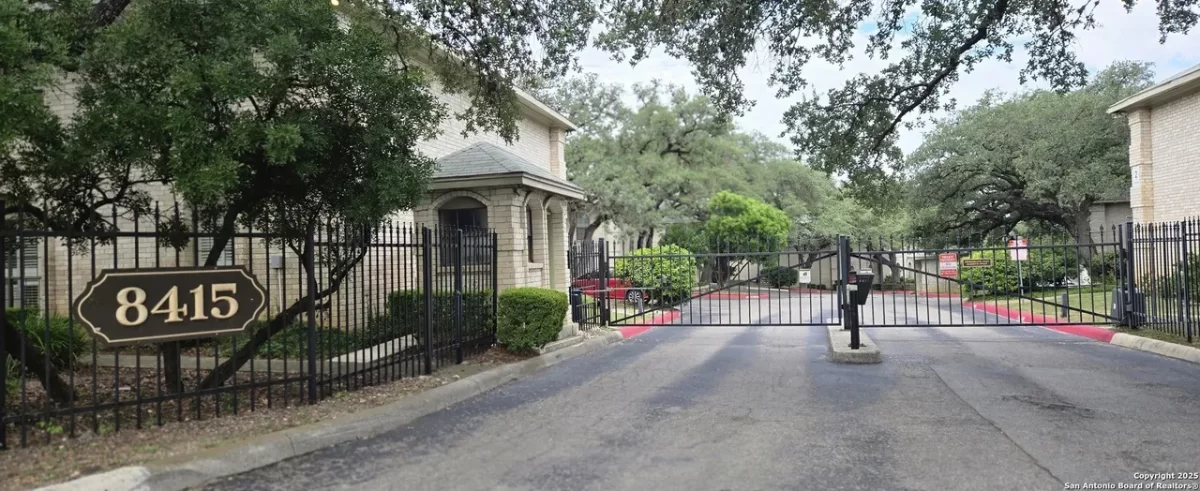 2BR House for Rent in San Antonio, TX
