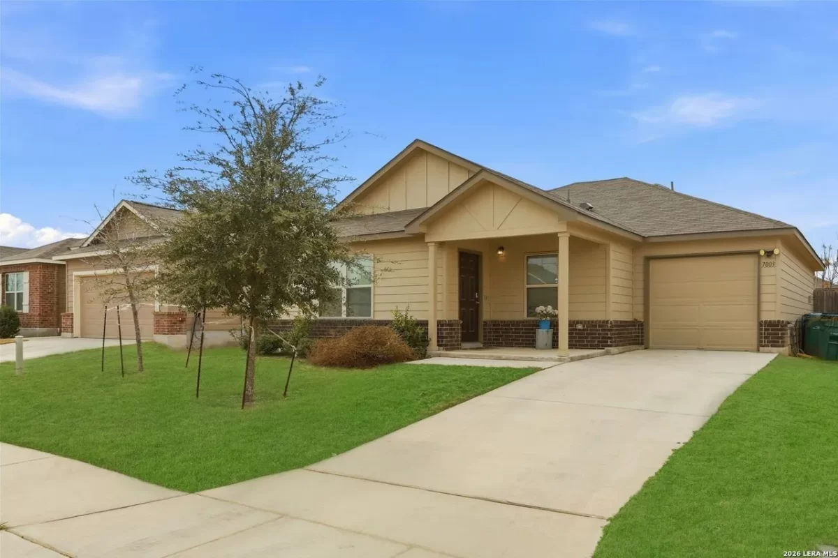3BR House for Sale in San Antonio, TX