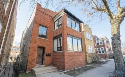 2BR House for Rent in Chicago, IL