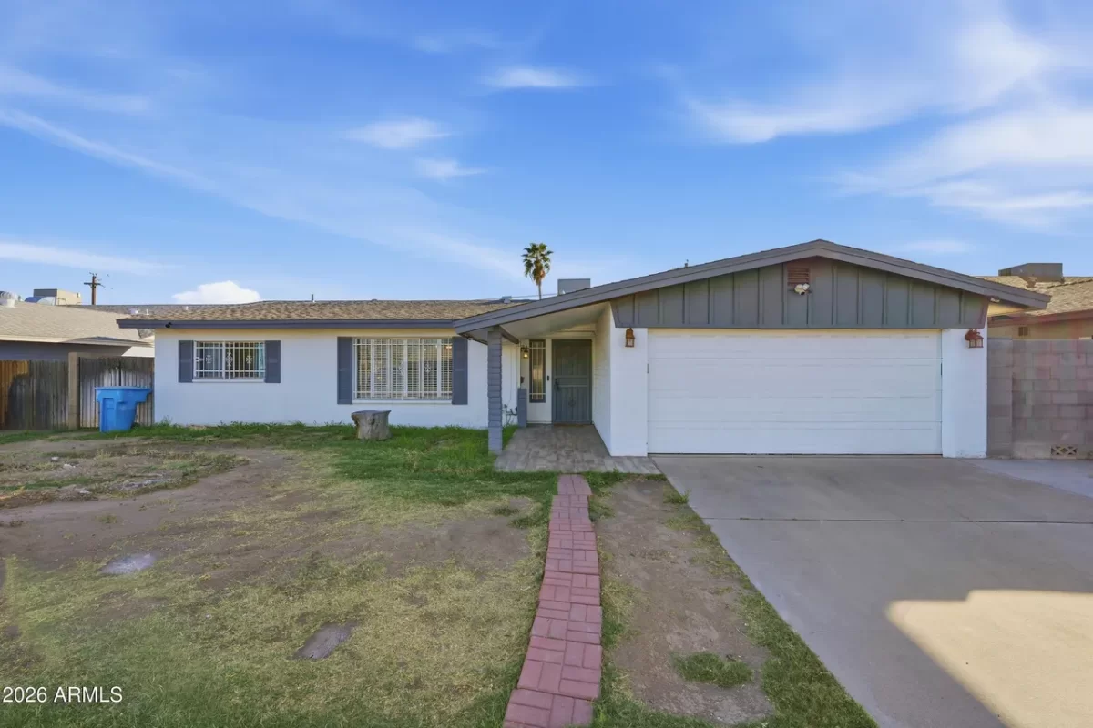 4BR House for Sale in Phoenix, AZ