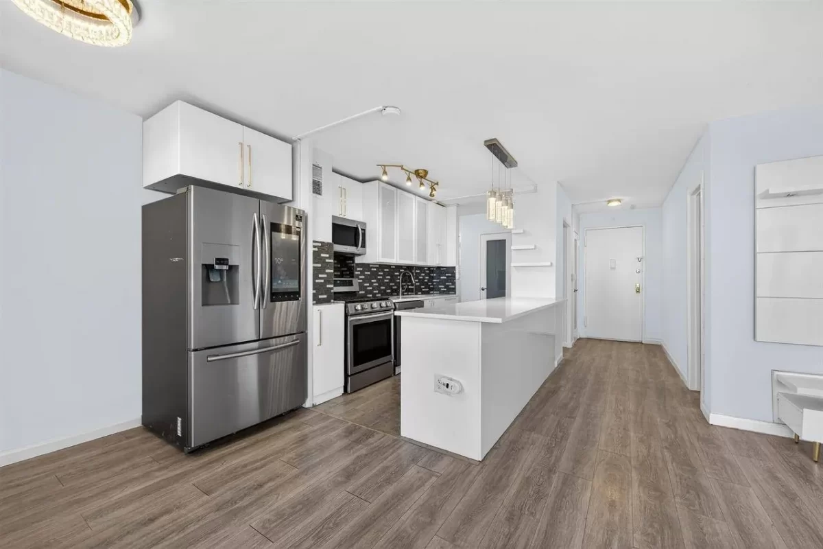 1BR Condo for Sale in Jersey City, NJ