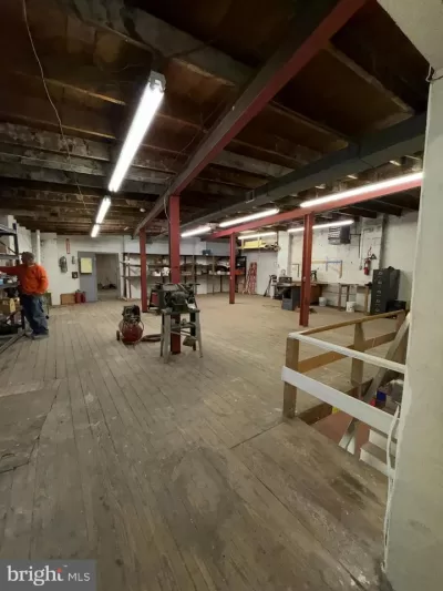 Townhouse for Sale in Philadelphia, PA