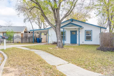 3BR House for Sale in San Antonio, TX