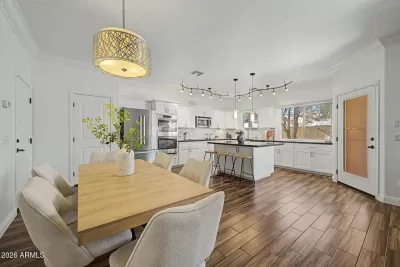 4BR House for Sale in Phoenix, AZ