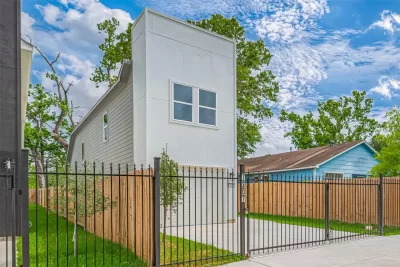 3BR House for Sale in Houston, TX