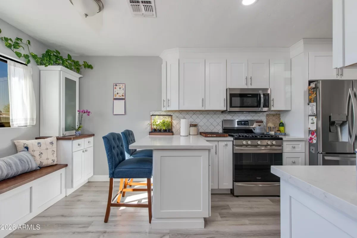 4BR House for Sale in Phoenix, AZ