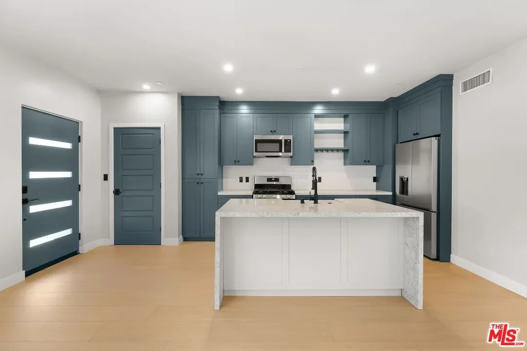 3BR House for Rent in Los Angeles, CA