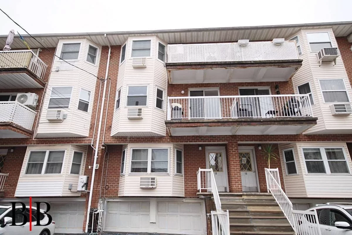 2BR Condo for Sale in Brooklyn, NY