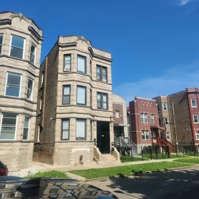 15BR Multi-Family for Sale in Chicago, IL