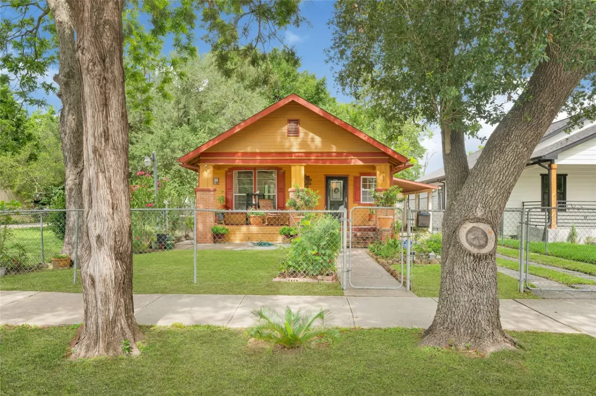 3BR House for Sale in Houston, TX